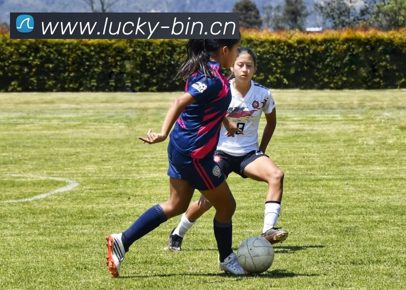 c罗壁纸带字,超燃呈现足坛传奇风采